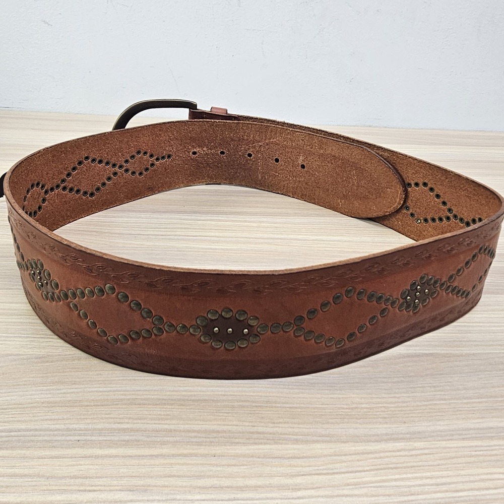 Western Boho Waist Belt Women M Brown FOSSIL Studded Tooled Leather Brass Buckle - Picture 2 of 13